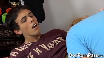 Preview 2 of Mellie D Wonder Woman - Big cock twink Brendan Tyler raw fucking his buddy doggytyle