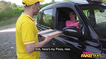 Preview 1 of Xxx Paki Desi Girlfriends - Female Fake Taxi She Fucks the Pizza Delivery Guy
