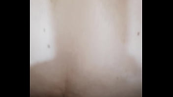 Preview 2 of Cute Girls On Bed - Veio me visitar e me comeu