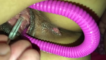 Preview 4 of Hd Russian Small Piss Orgy - 爱上尿道的进入