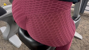 Preview 1 of Ariella Ferrera Hd Fuck - Girl Has A Fat Ass Wedgie At The Gym
