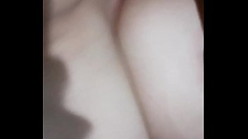 Preview 2 of Japanese Play Her Hairy Pussy - El ricco culo de la novia de mi amigo