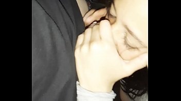 Preview 1 of Krina Kanpur Prom - Solo me bastaron unas chelas Para Llevarmela a la Cama