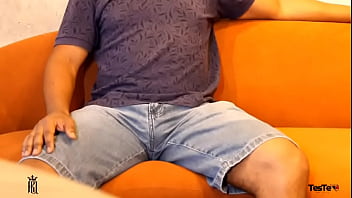 Preview 1 of Titty Atack Jade - Dando gostoso para um f&atilde_ no teste do sof&aacute_ parte 1