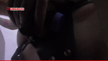 Preview 4 of Stroies Tube - Dominadora come o cuzinho de macho safado,  junto com amigo  l Assista   v&iacute_deos , Subscreva em UNSBOYS