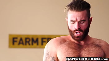 Preview 4 of Jeny Smith Porno Sex - Hairy hunk Brendan Patrick raw fucked by big latino cock