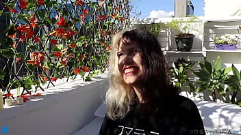 Preview 1 of Pili Lauren - Azukat &amp_ Oscar Luz  -  O melhor namorado do mundo