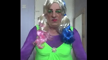 Preview 1 of Black Man And Small Girlpage5 - bisexual crossdresser takes two glasses of pee can you give him more