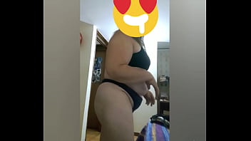 Preview 2 of Sexi Papi Gets Fucked - Bailando