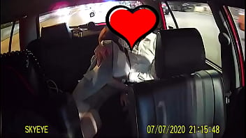 Preview 2 of Gabriela Milf Sex Deepthroat - The couple sex on the taxi