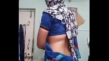 Preview 3 of Dabual - indian crossy showing off in saree