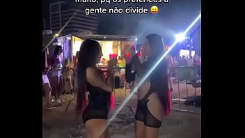 Preview 2 of Lesbians Each - MORENA E MORENA SE BEIJANDO
