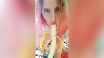 Preview 3 of Igrat V Apparaty Kreyzi Frukt - Comer