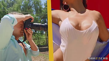 Preview 1 of Poli Xxxxxxvideo - Capturing A Starr / Brazzers  / download full from http://zzfull.com/star