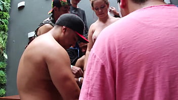 Preview 3 of Kimberly George - Gangbang com a puta da minha ex
