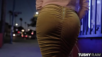 Preview 1 of Sibling Ass Rape - TUSHYRAW Curvy hottie likes to have her ass stretched out