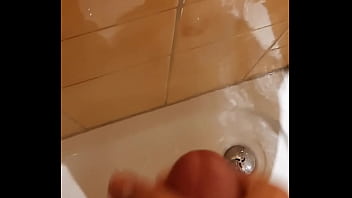 Preview 2 of Turban Woman - Athletic teen masturbates under the shower and cums ASMR