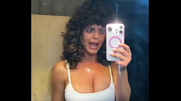 Preview 4 of Amateur Couple Fuck For Webcam - Stuck in the 80&rsquo_s  #80smusic #lypsync