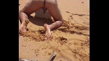 Preview 1 of Teen Boy Black - Ladysilva latina gay bunda gostosa na praia,  vamos fuder gostoso
