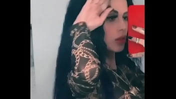 Preview 4 of Hinder Porn Videos - Tati zaqui mostrando a teta com roupa transparente
