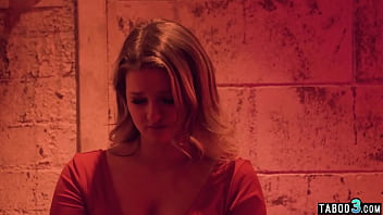 Preview 1 of Car Driwer - Chubby blonde teen Eliza Eves fucked roughly in a dark cave