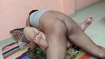 Preview 2 of Kiss Fuck Pron - Uncut viral MMS of Indian college girl in hindi audio, full HD sex video,  Indian newly married girl sex video,  Indian anal sex