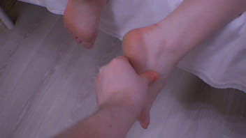 Preview 1 of Mak Onkei - Kinky boy gives cunnilingus his woman&#039_s and she takes real female orgasm.