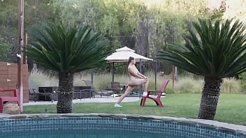 Preview 1 of Halusination - Round Big Ass