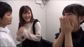 Preview 2 of Momys Bangs Teens - なかよし素人娘2人組とねっとりベロチュー
