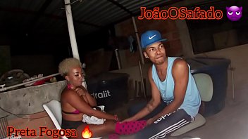 Preview 4 of India Hindi Sex Videos - Vizinho invadiu a laje pra fuder comigo * Joao O Safado * - Completo no XvRED