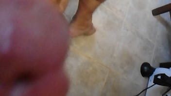 Preview 4 of Cassia Laine Massage - Verga golosa de maduro que la tiene muy dura