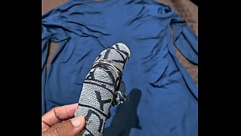 Preview 3 of X Sony - Dildo caseiro