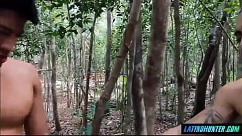Preview 4 of Asinxxxvideo Com - Str8 Trade latino threesome outdoors-@LatinoHunter.com