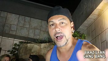 Preview 2 of Smom And Soon Sex Vi - Carnaval safadinhas 2020 Gang Bang Produ&ccedil_&atilde_o Rubens  Badaro bettoh fitness mirella mansur fabinho costha  ( V&iacute_deo completo no  xvideos red )