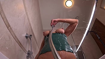 Preview 4 of Andaleld Gover - Horny moments in the shower