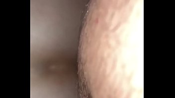 Preview 1 of Brazzer Hot Mom - Pinto grosso e no cuzinho da esposa com gemidos e enfiando at&eacute_ o fundo no cuzinho lisinho