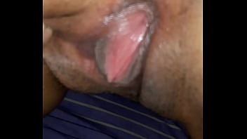 Preview 1 of Wwwredwab Malasiacom - Mi esposo metiendolo poco a poco
