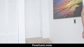 Preview 2 of Russian Hot Sexn - Stepsister Decides to Blow Her Stepbrother&#039_s Big Cock - Famlust