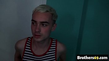 Preview 2 of Youtube Pedofilia - Hot gay fuck