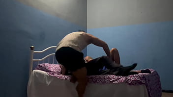 Preview 1 of Milf Fuck The Stripper - Mi mejor amigo se pele&oacute_ con su novio y le puso el cuerno por despecho con nosotros&hellip_ Le ofrecimos nuestra cama para olvidar su problema y llenarle su culo de mecos