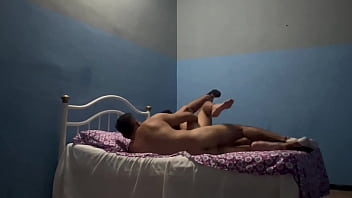 Preview 4 of Milf Fuck The Stripper - Mi mejor amigo se pele&oacute_ con su novio y le puso el cuerno por despecho con nosotros&hellip_ Le ofrecimos nuestra cama para olvidar su problema y llenarle su culo de mecos