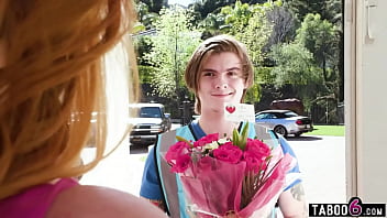 Preview 1 of Boobs Xsxhd - MILF wives Lauren Phillips and friends gangbang the flower delivery boy