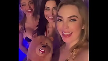 Preview 4 of In Km - Mira las amiguitas de mi ursinho ? ... Quieres vernos jugar?