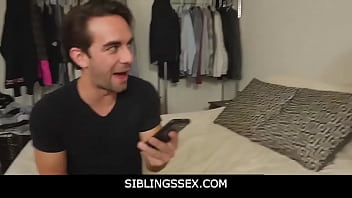 Preview 1 of Vagina Nied - SiblingsSex - Hot Step-Sis (Moka Mora) Fucks Both Step-Brothers