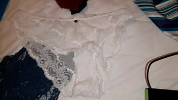 Preview 2 of Ass Poo4 - Gran corrida en la tanga de mi amiga
