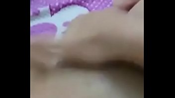 Preview 3 of Guy Porn Hd - Tia tocando uma pra mim