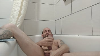 Preview 1 of Shitown - Me