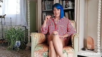 Preview 4 of Thoppul In Bus - Hot tattooed Spanish Girl Shows Herself at Her Best
