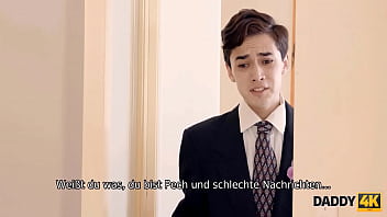 Preview 4 of Vrgn Cutie - DADDY4K. Das zierliche M&auml_dchen ist nicht ver&auml_rgert,  wenn es mit dem Schwiegervater fertig wird