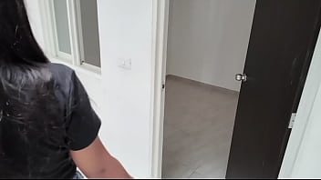 Preview 1 of Matanity Sex - Agente inmobiliaria cachonda disfruta mi verga